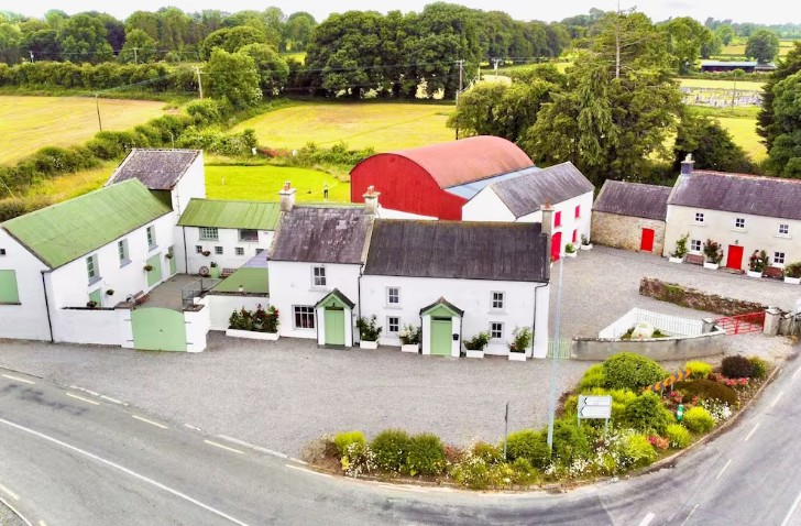 Loughnavalley Cottages, Exterior Image